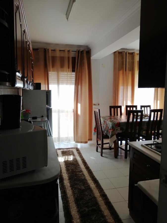 Apartamentos Lazarino1 Nazaré Esterno foto